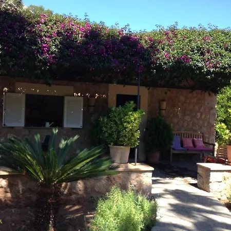 Holiday home Ses Llimoneres